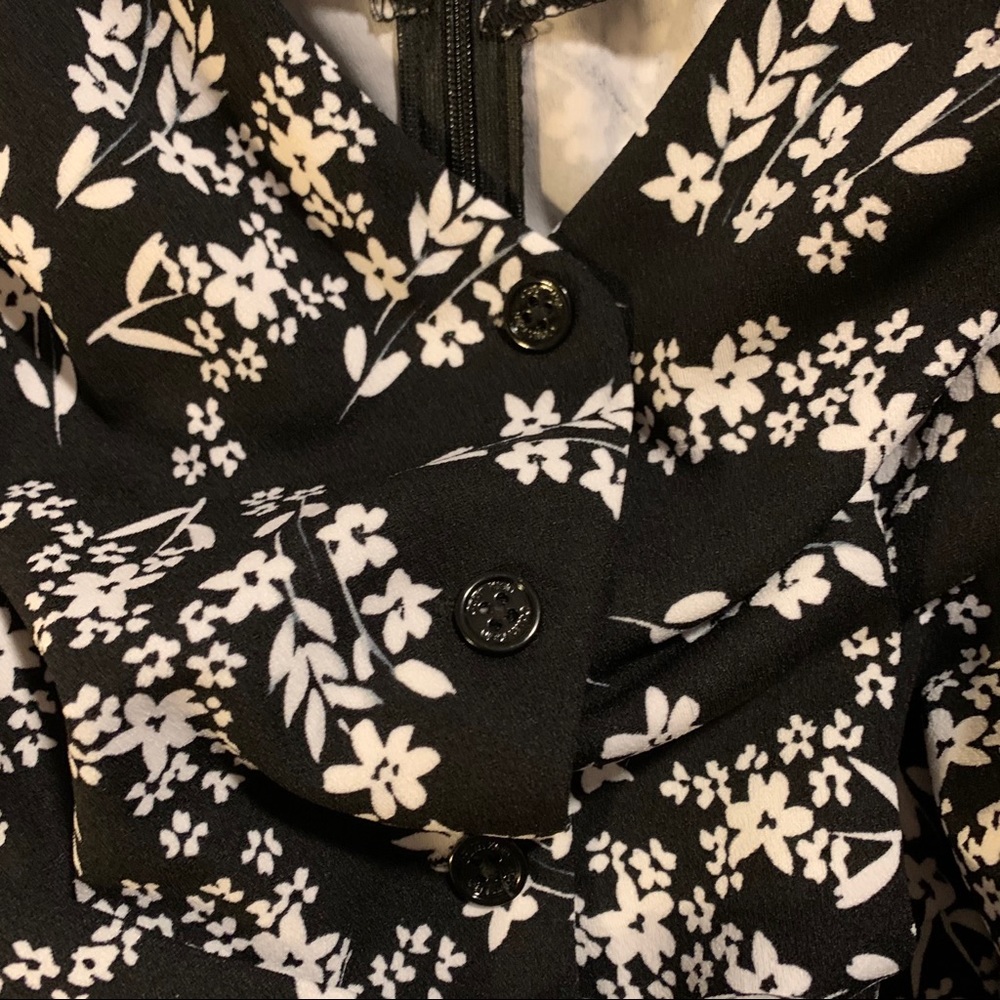 Calvin Klein floral print jumpsuit - Picture 5 of 6